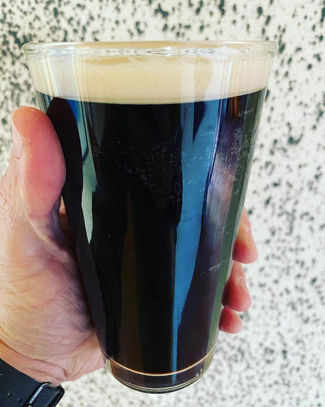 ダニー・マスターソンのインスタグラム：「Sláinte」
