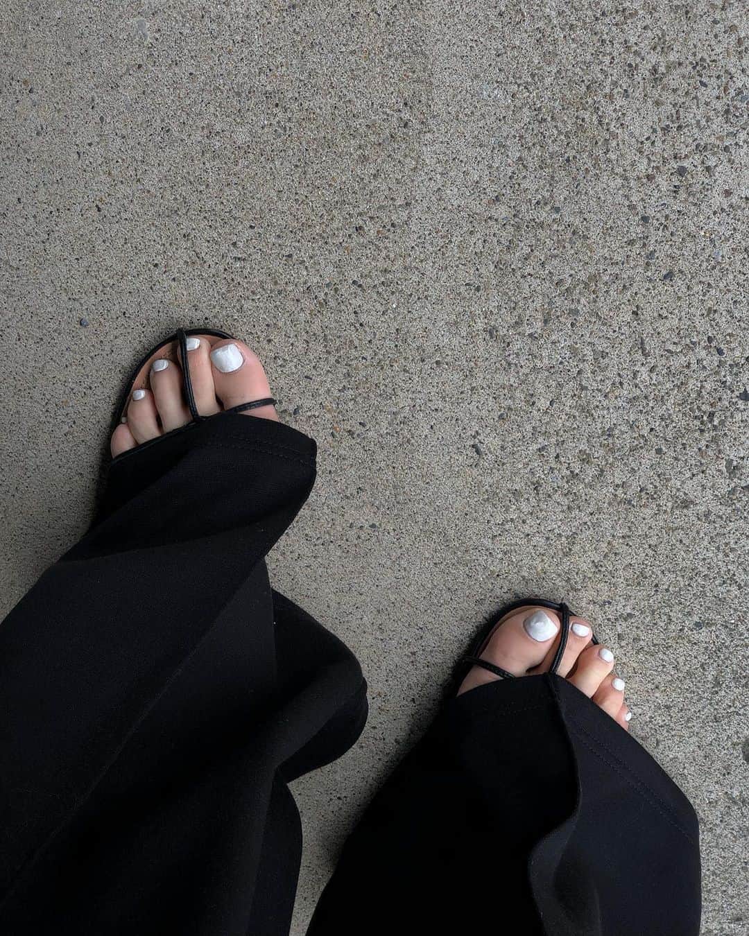 中村くるみさんのインスタグラム写真 - (中村くるみInstagram)「Foot nails @_yukapool ❥」3月18日 20時09分 - __k_r_m__