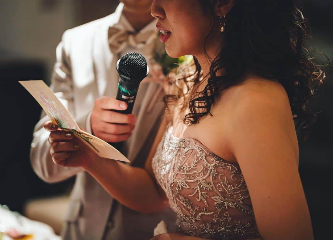 BRAININGPICTURES_tokyoのインスタグラム：「. . Company:⁣ @brainingpictures_tokyo⁣ ・ photo by @ichi__photo  #brainingpictures  #brainingpictures_tokyo  #wedding #insta_wedding  #ig_wedding  #weddingday #weddingphotography #weddingphotographer #veryspecialday  #bridal  #花嫁準備 #関東前撮り #卒花  #タカミブライダル #南青山ルアンジェ教会  #ウェディング  #ブライダル  #ブライダルフォト  #ブライダルフォトグラファー #街中スナップ #結婚式 #結婚写真  #関東花嫁  #ウエディングレポ #プレ花嫁さんと繋がりたい  #プレ花嫁  #プレ花嫁準備 #2020春婚  #2020夏婚 #chapel」