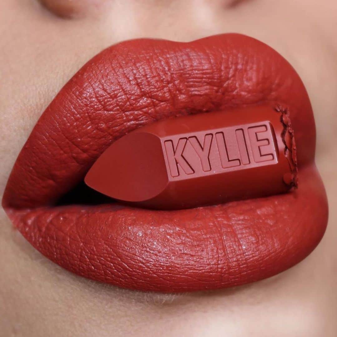 Kylie Cosmeticsさんのインスタグラム写真 - (Kylie CosmeticsInstagram)「Rendezvous Lipstick Kit 💋 pic by @lipsonfire」3月18日 12時25分 - kyliecosmetics