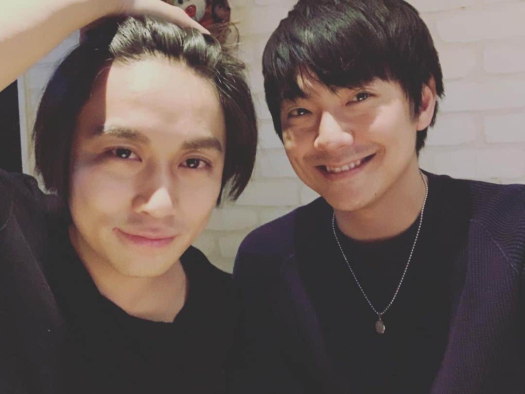 長田成哉のインスタグラム：「静と動。」