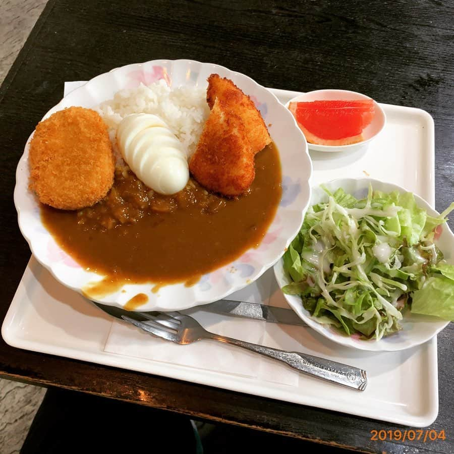 石井正則さんのインスタグラム写真 - (石井正則Instagram)「【☕️2386軒目☕️】 神谷町駅 ル・パン☕️ カレーがいろいろ種類があって迷いました😅  カレーがいろいろトッピングが選べて嬉しいお店😆  ついつい食べすぎました😅  #喫茶店がそこにあるから #珈琲があればいい」3月18日 16時27分 - masanori_ishii_masanori