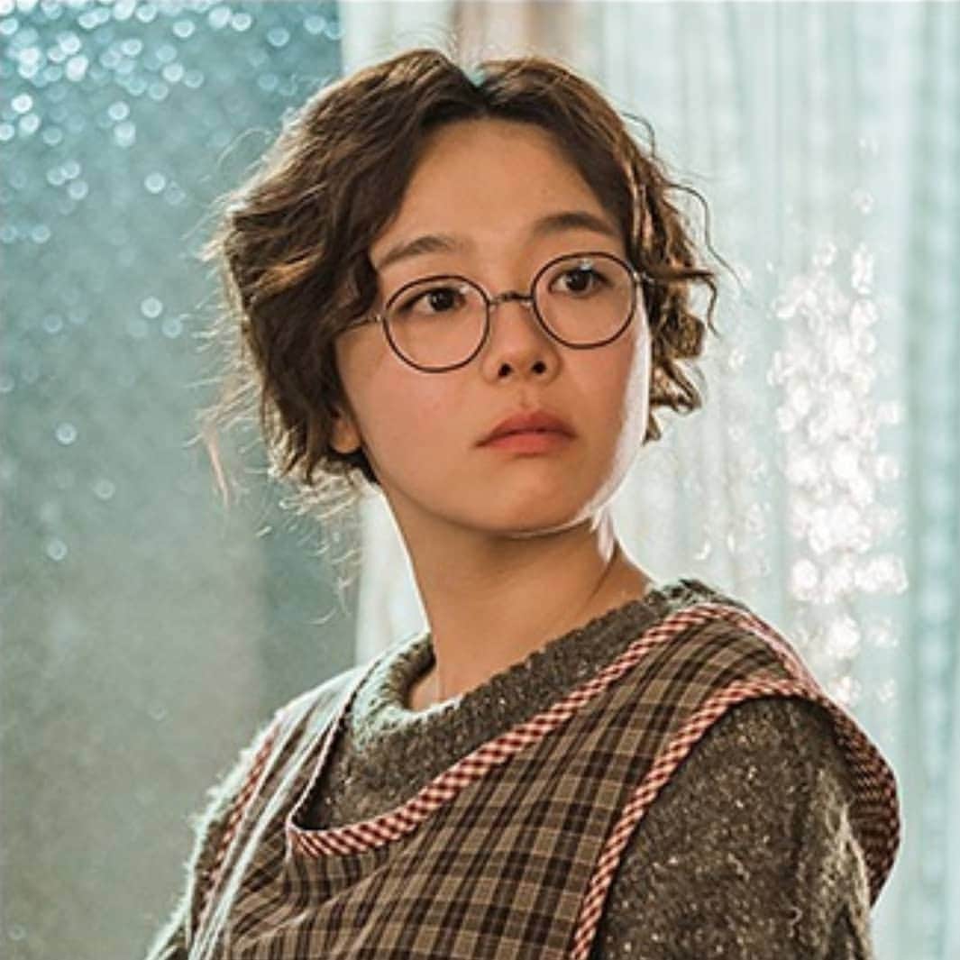 のインスタグラム：「반의반 전은주 입니다~욥. 항상 건강건강!! 건강하세욥 🙏」