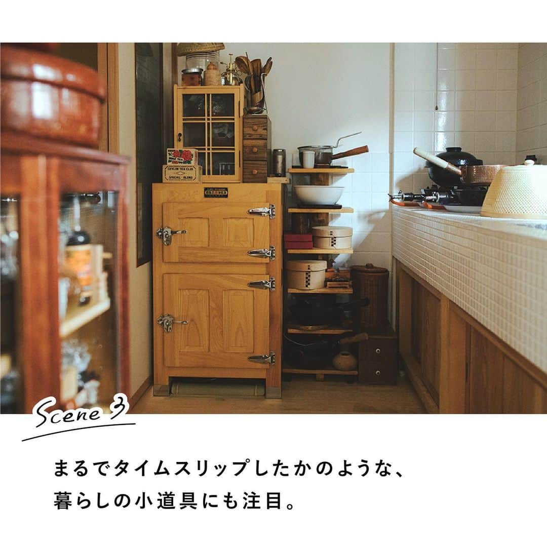 RE住むRENOVATIONさんのインスタグラム写真 - (RE住むRENOVATIONInstagram)「《ヘンテコ暮らし》﻿ 令和の「モダンガール」が蘇らせた昭和の暮らしを訪ねる﻿ ー前編ー﻿ ﻿ 大正末期から昭和初期に現れた日本のモダンガールに憧れ、﻿ 当時のライフスタイルを現代に取り入れた暮らしをされている淺井カヨさん。﻿ 音楽史研究家の夫・郡修彦氏とゼロから作った「小平新文化住宅」では、懐かしくも新しい「暮らしの実験」が営まれていました。﻿ ﻿ .............﻿ ﻿ 「小平新文化住宅」は2016年に竣工。﻿ 東京都小平市の住宅街に、当時のレトロな薫りと、明らかな新築感の組み合わせで異彩を放っています。﻿ 「当時のモダンガールたちに興味を持ったのは、大学でデザインを学び始めてから。彼女たちのファッションや文化を調べ、当時を知る女性にもお話を聞くなどして、自分でもその当時の暮らしを実践してみたくなったのです」﻿ ﻿ 家だけではなく生活用品も、骨董市などで自分にしっくりくるものを集めたという淺井さん。﻿ ダイヤル式の黒電話や、アイスクリーム製造機など、さまざまな道具を試してみて、自分に合うものを取り入れているそう。﻿ ﻿ 細やかな住宅模型は、なんと淺井さんの夫である郡さんがこの家のために作ったもの。﻿ 当時の住宅の良いエッセンスを詰め込みながら、基礎や耐震対策には現在の技法をミックスした設計になっているが、なかなか受けてもらえる工務店に巡り会えず、半年かけてようやく出会えたそう。﻿ ﻿ 「三代続く大工さんの店で、若い棟梁が頑張っていらっしゃるところです。その棟梁が、竣工後に良い仕事ができたと仰ってくれたのも嬉しかったです。おかげで今こうして暮らせています。毎日が実験のようですが、楽しいですよ」﻿ ﻿ 後編では、「小平新文化住宅」をさらに探検！﻿ ご夫婦のモダンな日常に密着します。﻿ ﻿ ﻿ ......................... ﻿ ﻿ ﻿ WEBサイトでも記事公開中！﻿ （トップのURLよりご覧ください ）﻿ @dolive.media﻿ ﻿ ﻿ #dolivemedia﻿ #dolive﻿ #暮らしをカジュアルに楽しむメディア﻿ ﻿ #住まい #暮らし #住宅 #家具 #ライフスタイル #モダンガール #モガ #モダンボーイ #モボ #モボモガ #レトロ #骨董品 #淺井カヨ #郡修彦 #大正 #昭和 #東京 #小平 #小平新文化住宅 #洋館 #モボモガ #1920sfashion #昭和初期 #大正ロマン #クローシェ帽」3月18日 17時36分 - dolive.media