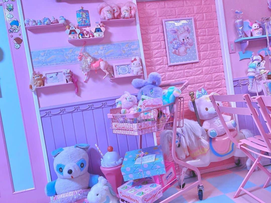 まろんちゃんさんのインスタグラム写真 まろんちゃんinstagram Plazaピンク Fancytoy Vintagetoys Pinkroom Kidsroom ファンシー ゆめかわ パステル ビンテージトイ キッズルーム 子供部屋 ピンクルーム ピンク部屋 ゆめかわいい Myroom おもちゃ部屋 サンリオ