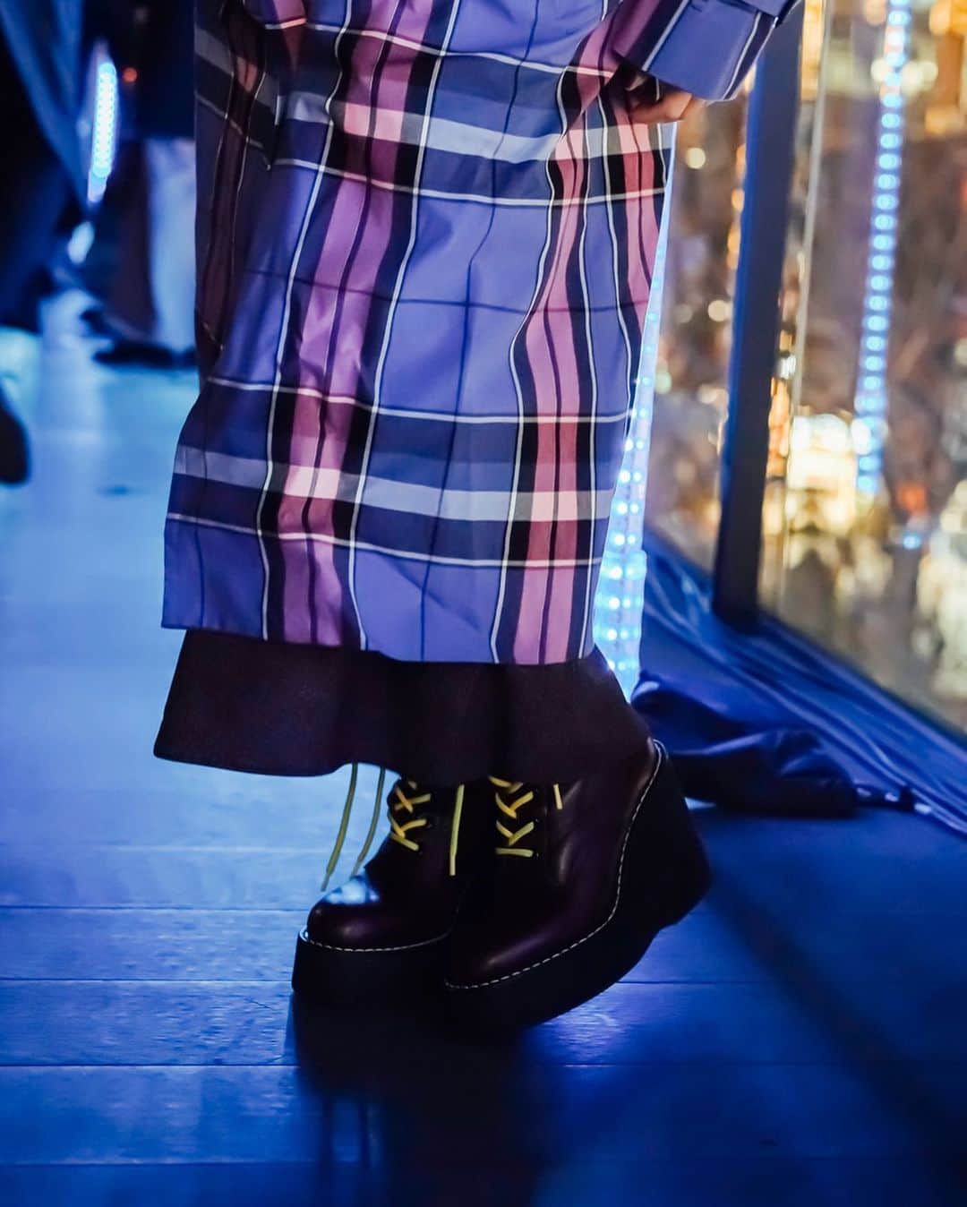 Fashionsnap.comさんのインスタグラム写真 - (Fashionsnap.comInstagram)「【#スナップ_fs】 Name：西村歩乃果  Coat #SNIDEL Shoes #sacai  #fashionsnap #fashionsnap_women」3月18日 19時12分 - fashionsnapcom