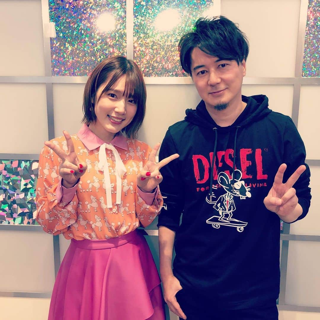 井上裕治のインスタグラム：「超人気声優【内田真礼】さんに DTMをレクチャーしましたっ‼️ 『マウスコンピューターのある生活』にて（全編） 沢山喋ってマス😅  https://youtu.be/0z1PXxox8uk  #内田真礼 #マウスコンピューター #声優 #dtm #レクチャー #diesel」