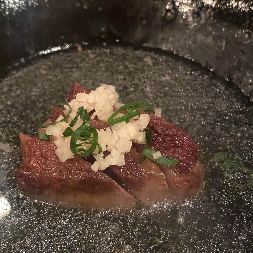 青山志穂さんのインスタグラム写真 - (青山志穂Instagram)「#美味しくないわけがない #羊肉 #羊 #ラム #出汁 #出汁も羊　#北千住 #北千住グルメ #和食 #酒ナ羊」3月18日 23時56分 - shiho_aoyama_