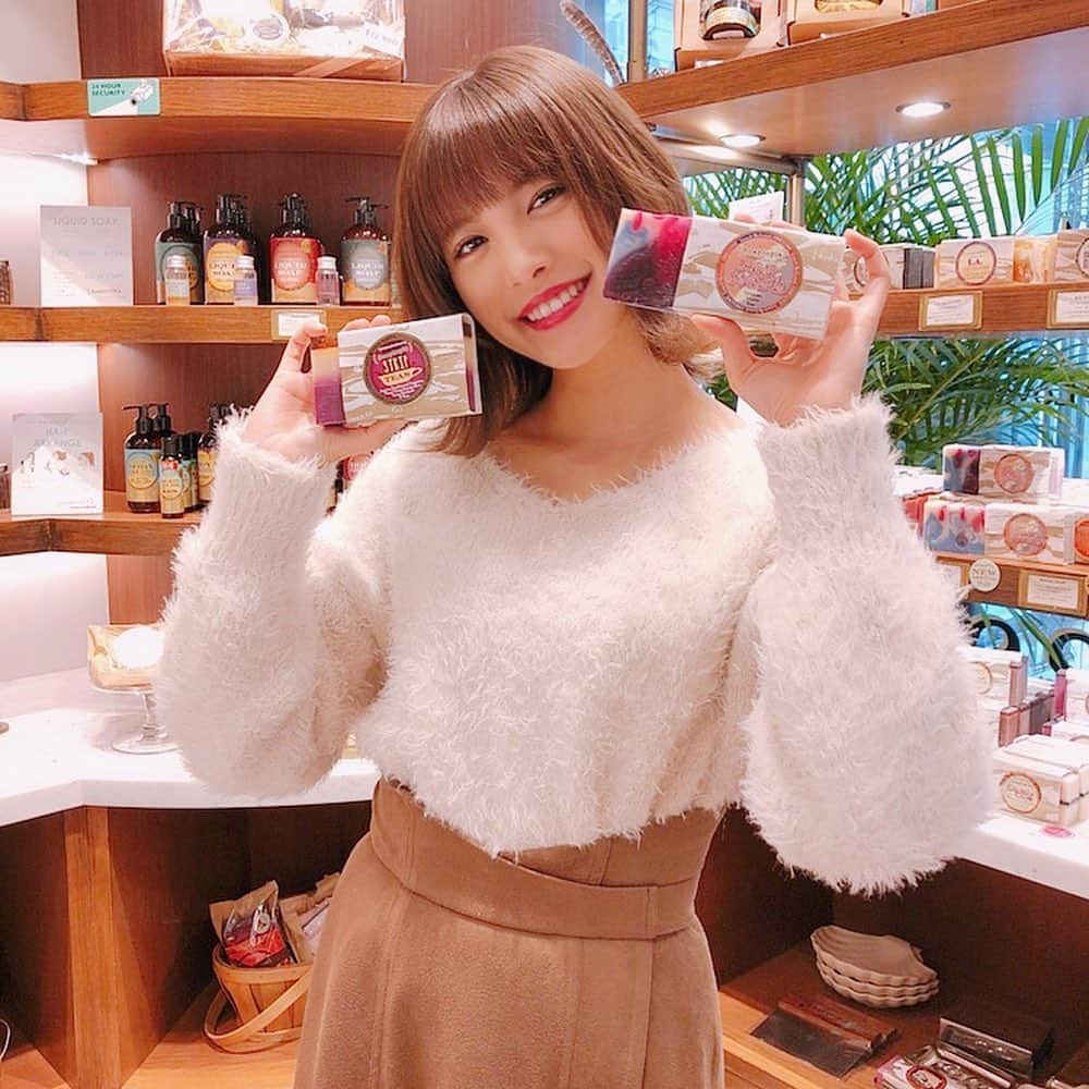 美沙玲奈のインスタグラム：「石鹸もユニコーンも可愛かった☻」