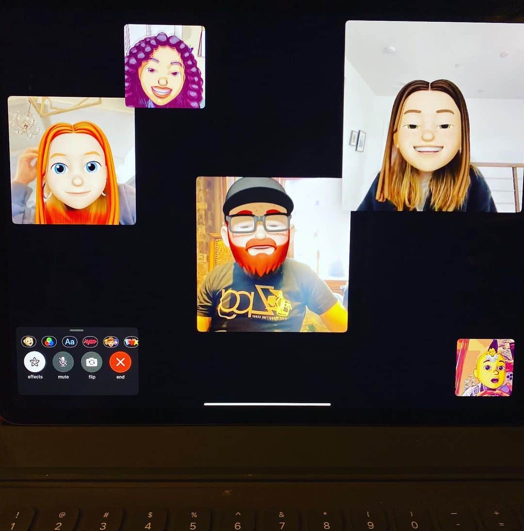 Tony Hsiehのインスタグラム：「Finding ways to have fun while we are working remotely.  What are you doing to stay connected to co-workers and family members?  Posted by Michelle from Tony’s social team」