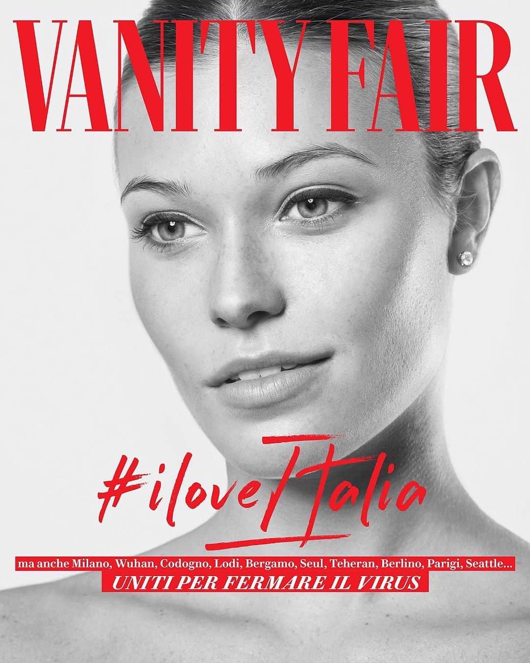 サマンサ・フープスのインスタグラム：「#ILOVEITALY @vanityfairitalia」