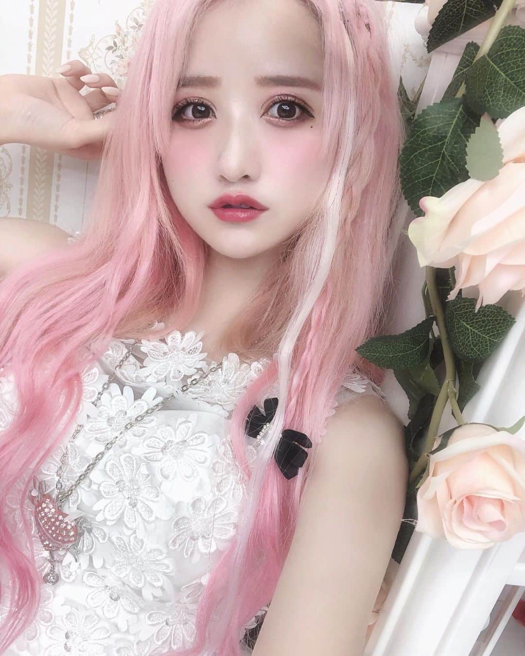 胡桃兎愛のインスタグラム：「⛪️❤︎」