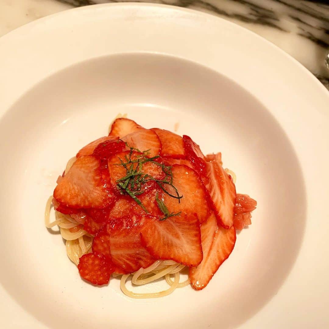 田中セシルのグルメインスタ