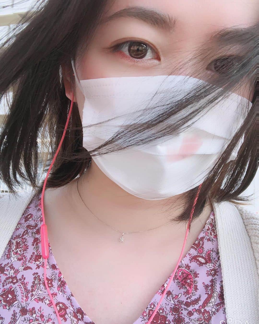 西平風香さんのインスタグラム写真 - (西平風香Instagram)「超春服着たら、朝はまだ寒いのね。笑 私的には珍しいピンクのワンピ着たよ〜。」3月19日 8時55分 - fuukanishihira