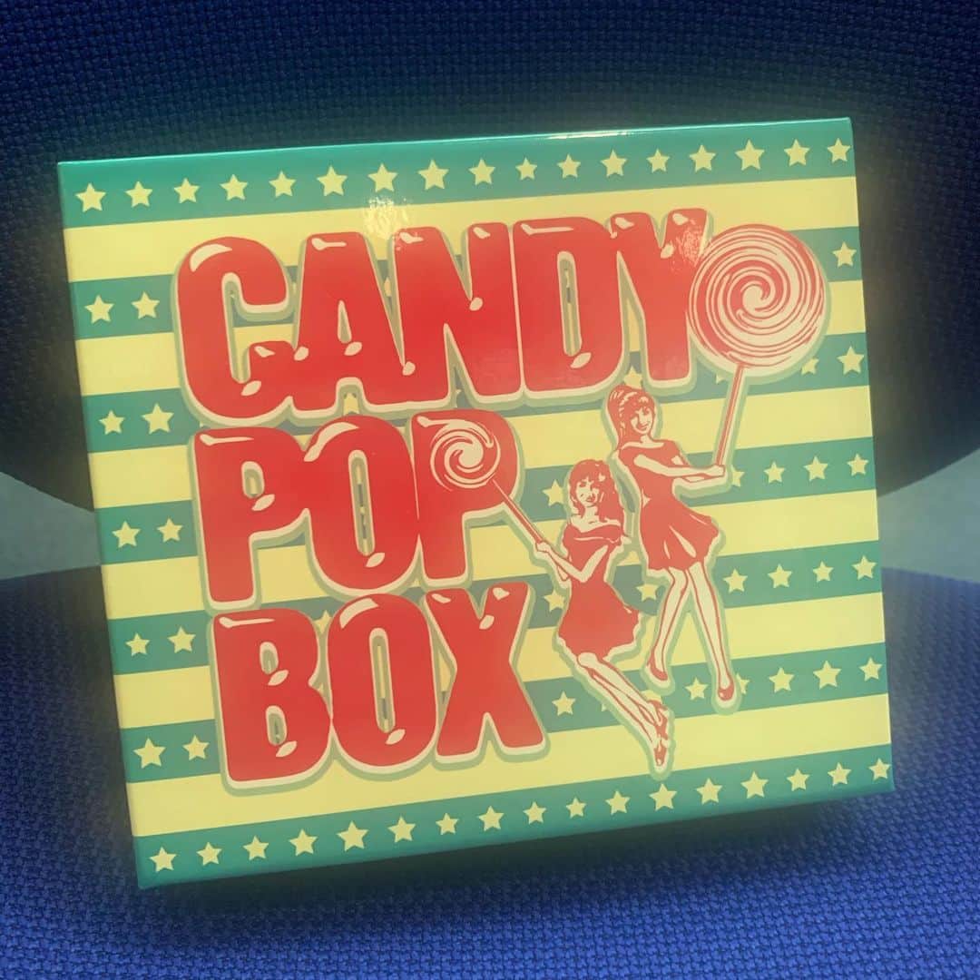 小林アナさんのインスタグラム写真 - (小林アナInstagram)「‪FMヨコハマ　ラジショピ‬ ‪10:20頃から！‬ ‪懐かしのダンスナンバーがぎっしり詰まった洋楽CDコンピレーション‬ ‪「CANDY POP BOX」‬ ‪ご紹介します(^^)‬ ‪#lovelyday847 ‬」3月19日 10時12分 - genkobiribiri