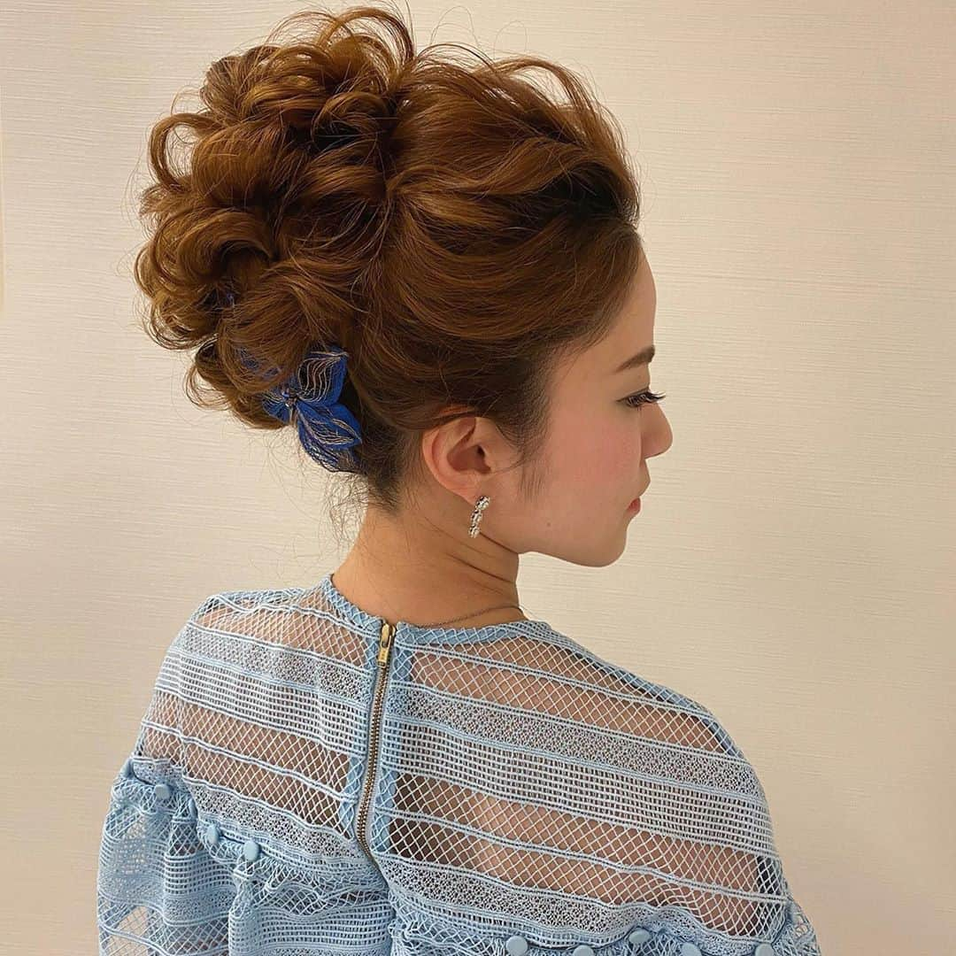 Tomoyo Kitamuraさんのインスタグラム写真 - (Tomoyo KitamuraInstagram)「先日のお客様。 きれいめアップ。 #ヘアメイク #ヘアセット #ヘアアレンジ #ヘアスタイル #銀座#美容師 #ウェディング#ウェディングヘア #ブライダル#ブライダルヘア #結婚式#プレ花嫁#花嫁#前撮り#着物#浴衣 #シニヨン#ダウン#夜会巻き #ヘアメイクリハーサル #bride#bridehair#bridal#updo#upstyle」3月19日 10時51分 - tmy_o3.pugmi