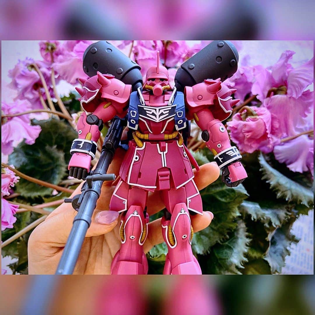 月野もあのインスタグラム：「💜 ガンダムUCのギラ・ズール  配色が可愛すぎる… 夜な夜な作りました🌙 💜 #ギラ・ズール #ガンプラ #ガンダムuc #gundam #gundambasetokyo #gunpla」