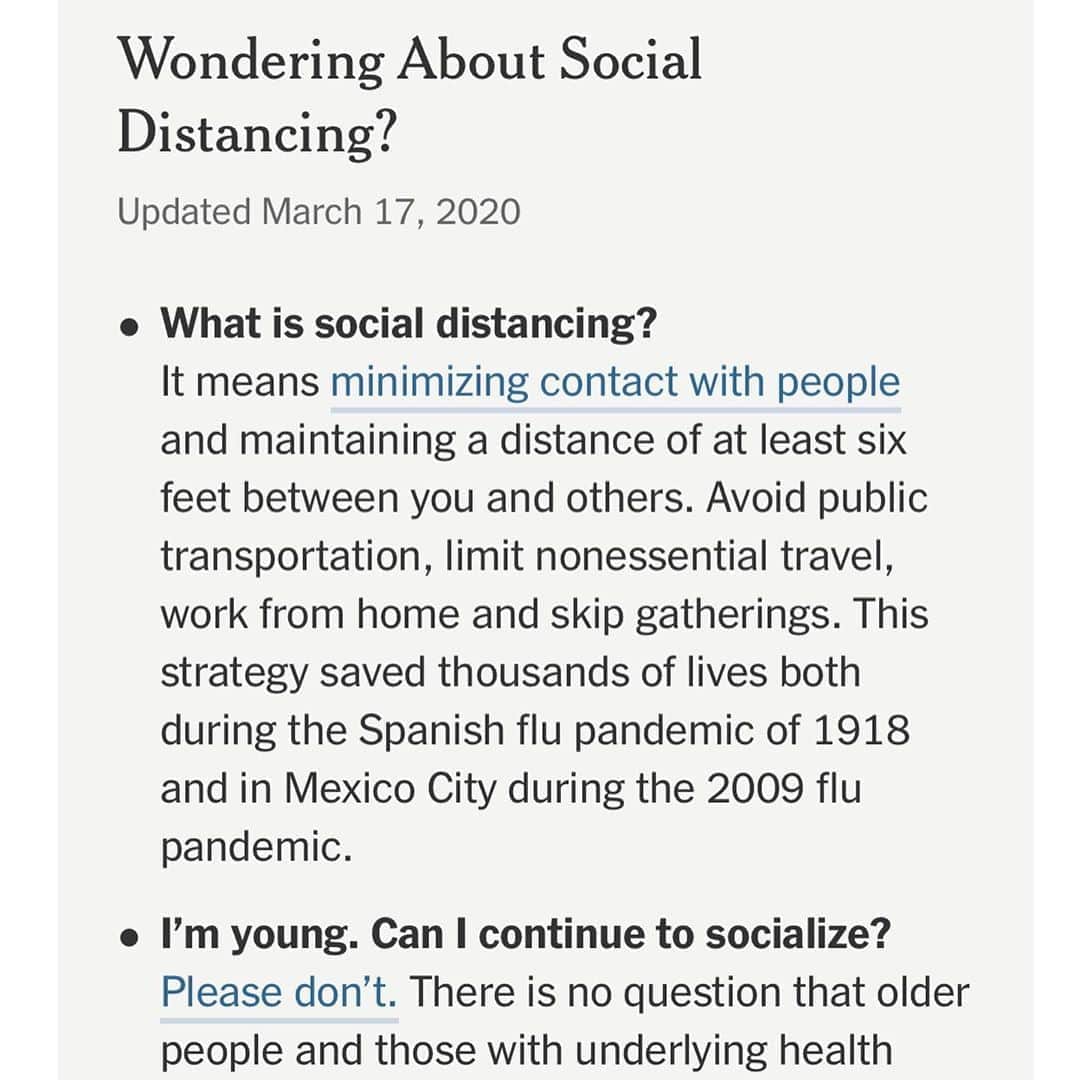 のインスタグラム：「Please hunker down and don’t go out unless you really need to get some groceries, go to the pharmacy, or you are on the front lines helping others. One way to stop this thing is to isolate yourself so there is no way you give what you might think is a non contagious cold or flu to a friend, family member, or neighbor. Studies are showing it’s not just the elderly that are vulnerable. And for anyone who is bummed about not being able to have a proper Spring Break...suck it up and grow up. Stop partying with your friends in big groups (I’m talking to you Miami) thinking you are immune to the whole thing. Once this coronovirus is over - I’ll throw you a big party! If you can’t read everything on this post go to @nytimes and find the article - they have live updates... now #washyourhands #wash #hunkerdown #kindness #altruism #love #covid_19 #imagineallthepeoplelivinglifeinpeace #isolate #prep #liveinsidethebox #fornow #blessings」