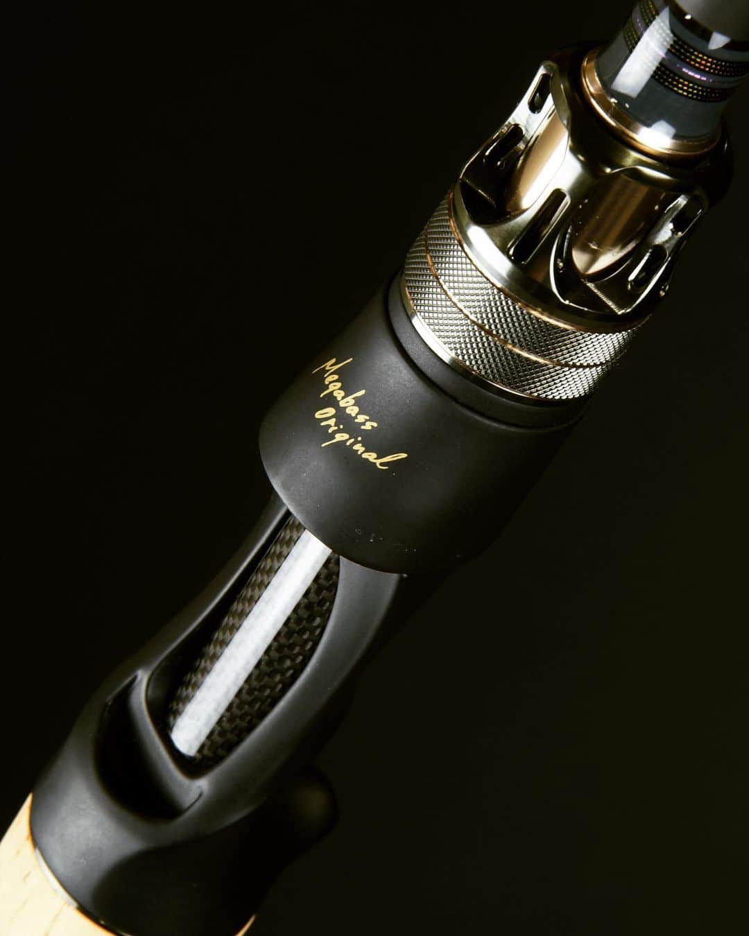 Megabass Inc.のインスタグラム：「Destroyer  HEAD LOCKING SYSTEM3  #megabass  #メガバス #yukiito #伊東由樹  #destroyer」