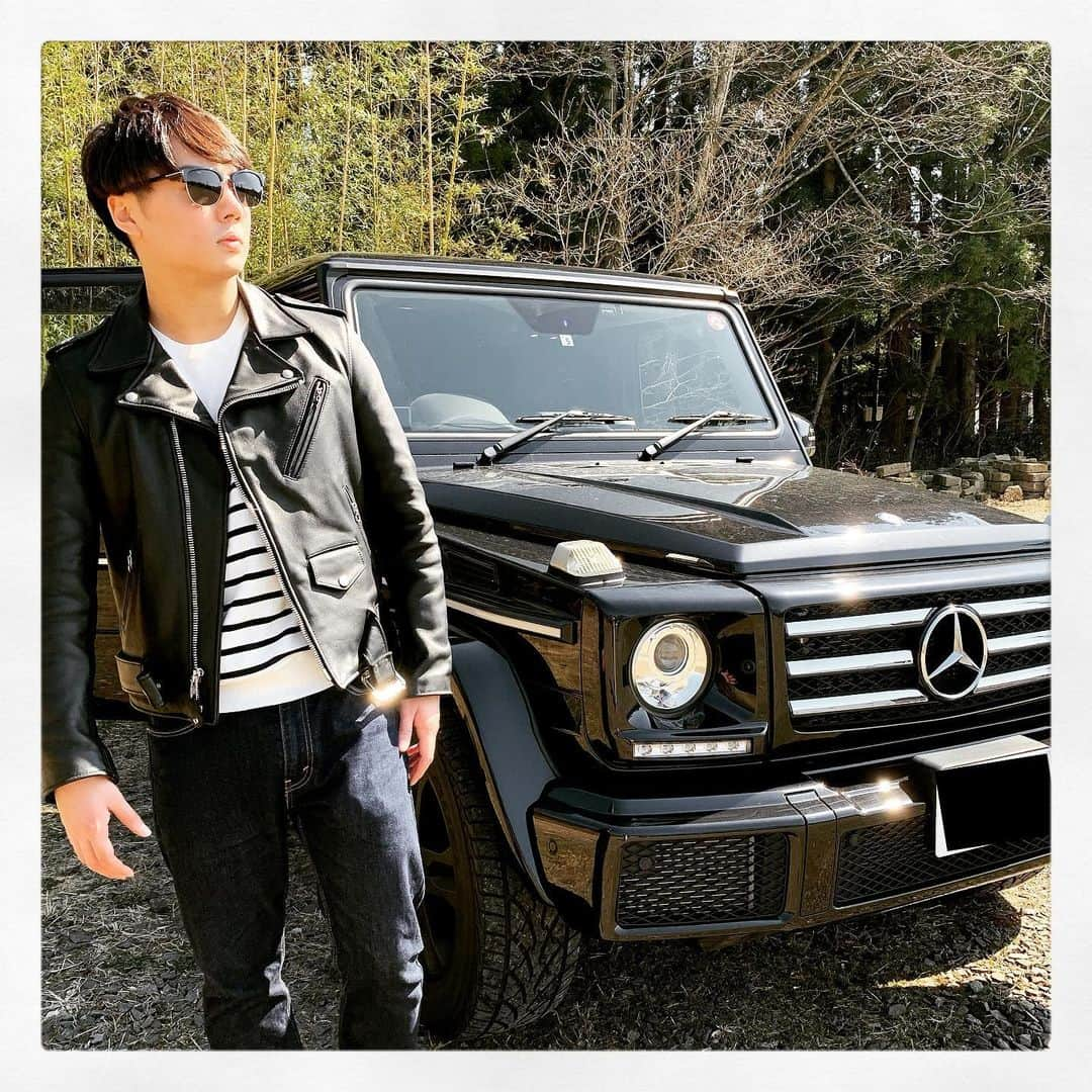 スパガさんのインスタグラム写真 - (スパガInstagram)「Model S & G class 🍣 #gclass #gelendewagen」3月19日 13時51分 - onemandown