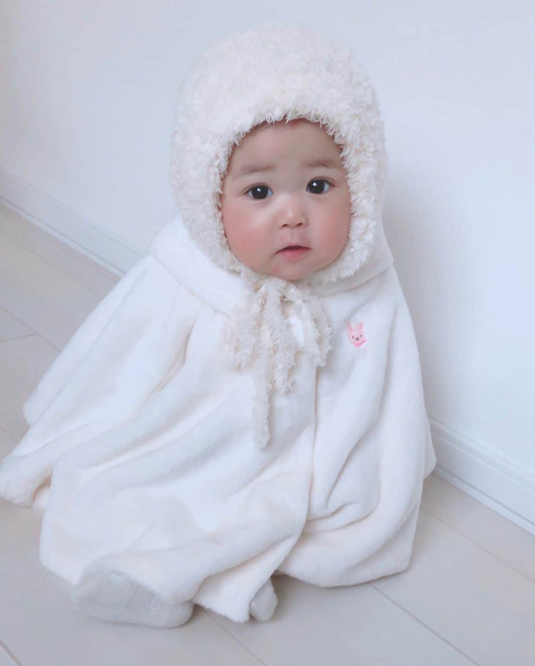 ままのてさんのインスタグラム写真 ままのてinstagram てるてる坊主ちゃん ままのて ふわふわのてるてる坊主ちゃん うるうるなおめめが可愛いです 生後8ヶ月 女の子ベビー Sanaena2216様の投稿です