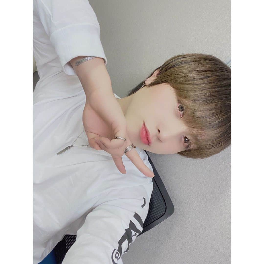 HIROTOのインスタグラム：「#ivvy #hiroto #today #selca #photo #jpn #artist #me #l4l #팔로우 #셀카 #instagram #instagood #instasize」