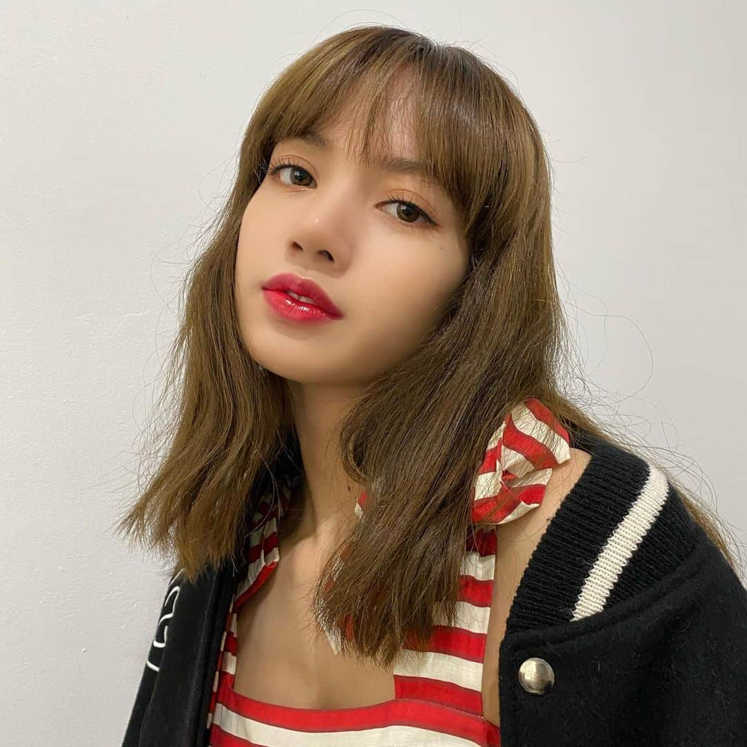 リサさんのインスタグラム写真 - (リサInstagram)「🍒」3月19日 23時47分 - lalalalisa_m