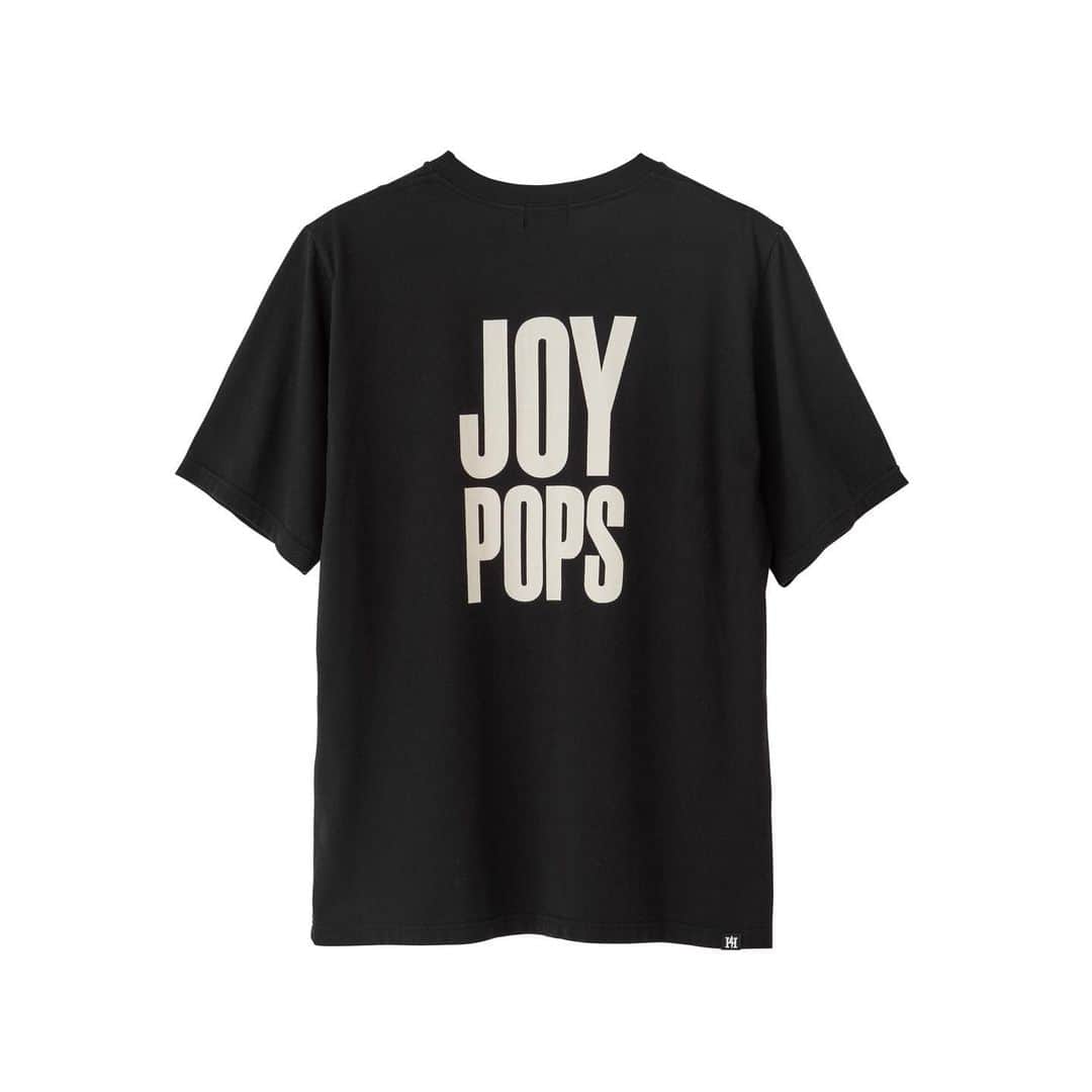 Hysteric Glamourさんのインスタグラム写真 - (Hysteric GlamourInstagram)「ㅤㅤㅤㅤㅤㅤㅤㅤㅤㅤㅤㅤㅤ ‬ ＜JOY-POPS × HYSTERIC GLAMOUR＞ ㅤㅤㅤㅤㅤㅤㅤㅤㅤㅤㅤㅤㅤ "JOY-POPS TOUR 2020 NEXT DOOR" のオフィシャルグッズとして JOY POPSとのコラボレーションアイテムが登場！ 本日17:00頃よりオンラインストアにて発売いたします。  ーーーーーーーーーーーーーーーーーーーーーー ・HG JP BLACKLIGHT Tシャツ Color : Dirty White / Black Size : S / M / L / XL Price : 9,000+tax ㅤㅤㅤㅤㅤㅤㅤㅤㅤㅤㅤㅤㅤ ・HG JP TOUR Tシャツ Color : Dirty White / Black Size : S / M / L / XL  Price : 10,000+tax ㅤㅤㅤㅤㅤㅤㅤㅤㅤㅤㅤㅤㅤ ・HG BLACKLIGHT パーカー Color : Dirty White / Black Size : S / M / L Price : 22,000+tax ㅤㅤㅤㅤㅤㅤㅤㅤㅤㅤㅤㅤㅤ ・JOY POPS バンダナ Color : White Size : Free Price : 2,000+tax ㅤㅤㅤㅤㅤㅤㅤㅤㅤㅤㅤㅤㅤ ーーーーーーーーーーーーーーーーーーーーーー #hystericglamour #ヒステリックグラマー #joypops」3月19日 16時32分 - hystericglamour_official