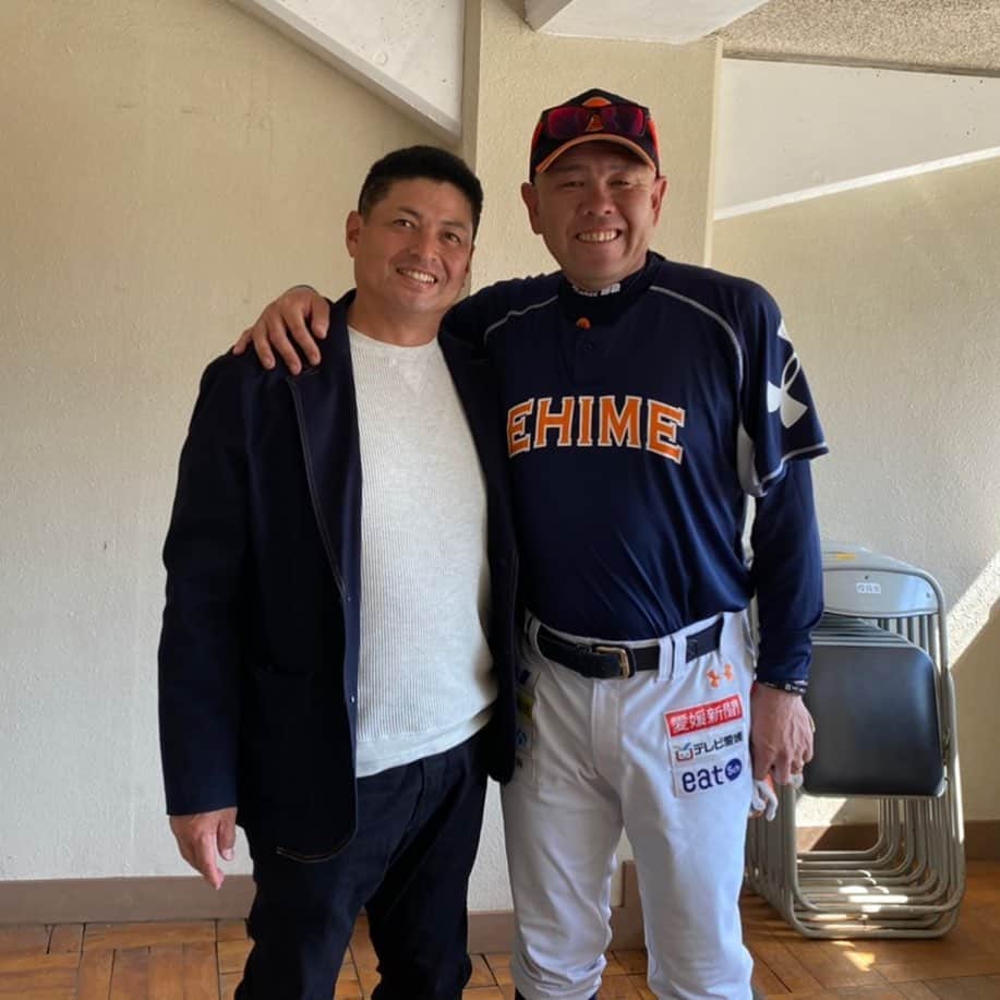 小田幸平のインスタグラム：「シゲさんが愛媛マンダリンパイレーツの試合で徳島まで来てくれました❗️#愛媛マンダリンパイレーツ#徳島インディゴソックス#中日ドラゴンズ#読売ジャイアンツ#四国アイランドリーグplus#」