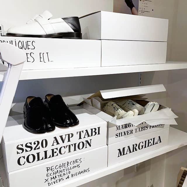 HANKYU.MODEさんのインスタグラム写真 - (HANKYU.MODEInstagram)「Maison Margiela SS COLEECTION 2020 Until 3/24 At 4F Cotocoto Stage42 #Hankyu #HANKYUMODE #umedahankyu #阪急うめだ本店 #うめだ阪急 #阪急百貨店 #osaka #umeda #mode #MaisonMargiela #メゾンマルジェラ #TABI #タビ #シューズ #タビモチーフバッグ #SS2020」3月19日 18時02分 - hankyumode