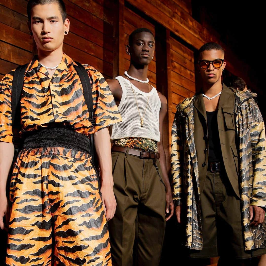 ディースクエアードさんのインスタグラム写真 - (ディースクエアードInstagram)「#D2SS20: tiger-camouflage print to hit off the season. Discover the full collection at Dsquared2.com  #dsquared2」3月19日 20時52分 - dsquared2