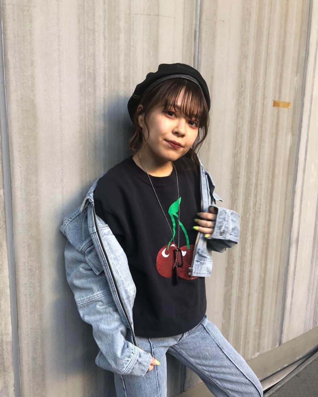 XGIRL_ootdさんのインスタグラム写真 - (XGIRL_ootdInstagram)「Outer mix and match outfit/アウターコーディネート着回しvol.6🧥🌸 ・ 『BLEACHED JACKET ¥16,000+tax』 ・ ・ #xgirl_ootd  @__wendys2  #xgirl #xgirljp #xgirlus #hiroshimaparco #jacket #mixandmatch」3月19日 21時38分 - xgirl_ootd