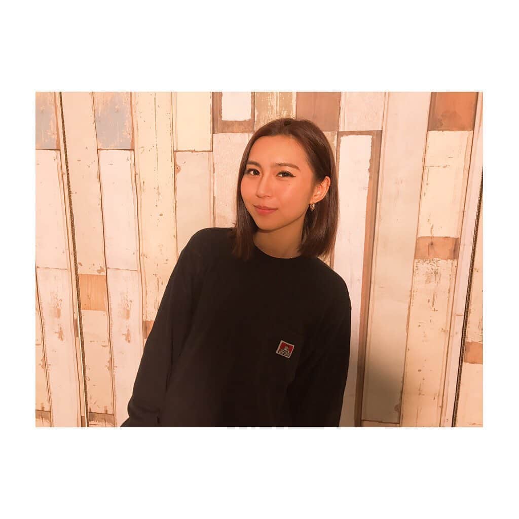 青野紗穂さんのインスタグラム写真 - (青野紗穂Instagram)「LINE LIVE ありがとうございました😊 如何だったでしょーか^ ^ 楽しんでくれたかな？  #OOTD 今日のファッション乗っけときます^ ^」3月19日 21時39分 - sahoaono