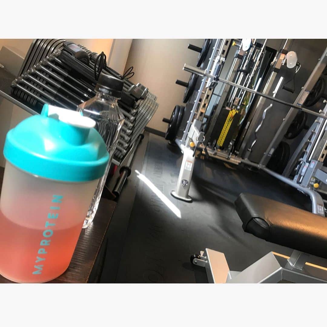 のインスタグラム：「🧡 Training🏋🏻 Myer's coktail🏥💉 practice🏌️ ・ ・ ・ #training  #myerscoktail  #practice  #ありがとうございました #感謝」