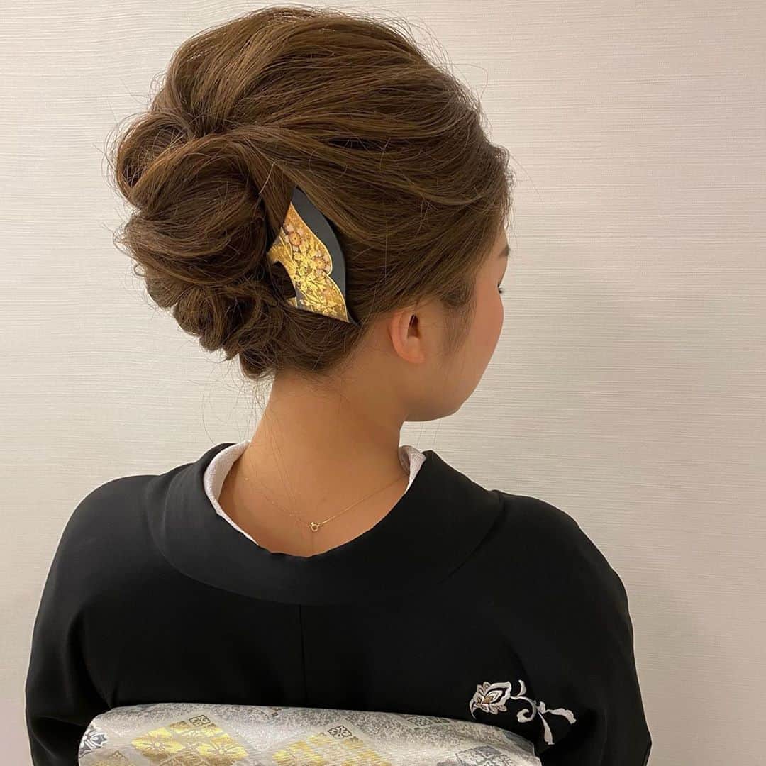Tomoyo Kitamuraさんのインスタグラム写真 Tomoyo Kitamurainstagram 先日のお客様 きれいめなカールシニヨン ヘアメイク ヘアセット ヘアアレンジ ヘアスタイル 銀座 美容師 ウェディング ウェディングヘア ブライダル ブライダルヘア 結婚式 プレ花嫁
