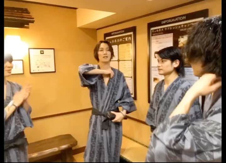 岸本卓也のインスタグラム：「撮影、編集伊藤澄也なこの箱学漢気じゃんけん動画何回も見ちゃう！」
