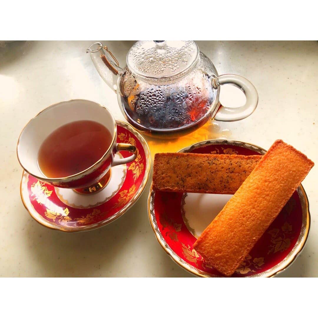 志村玲於さんのインスタグラム写真 - (志村玲於Instagram)「最近はメガネかけるマン #紅茶 #紅茶好き #紅茶Butler #意外と目が悪いことみんな知らない」3月19日 22時41分 - reoshimura0129