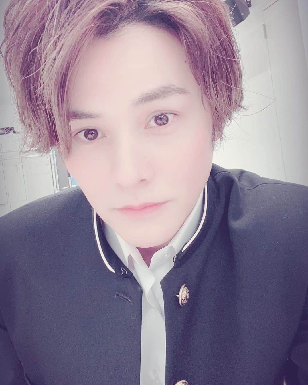 古屋敬多のインスタグラム：「Leadの冠番組、4/2から始まるんよ〜♪ チラ見せ(￣▽￣)楽しみにしとってね✨ #TOKYOMX」