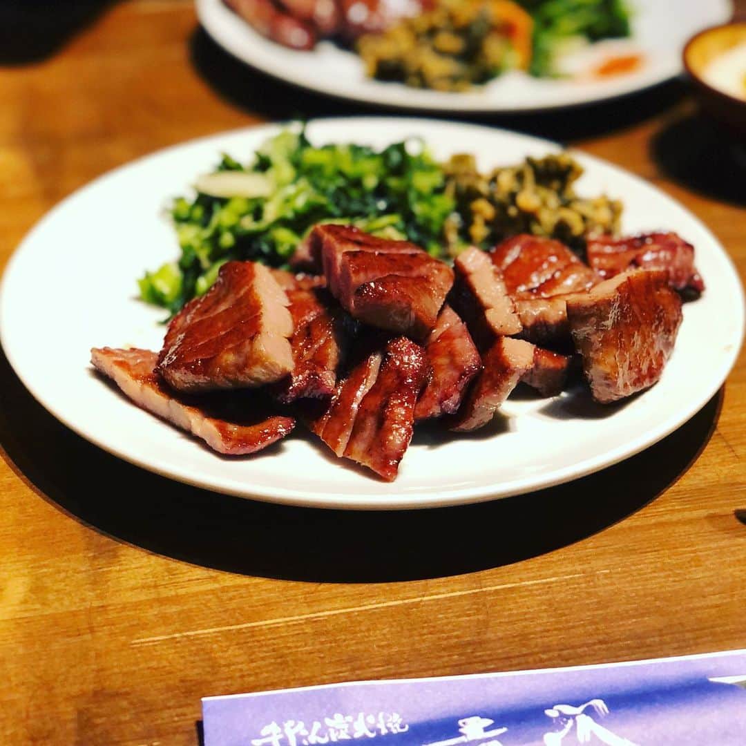 粟生隆寛のグルメインスタ