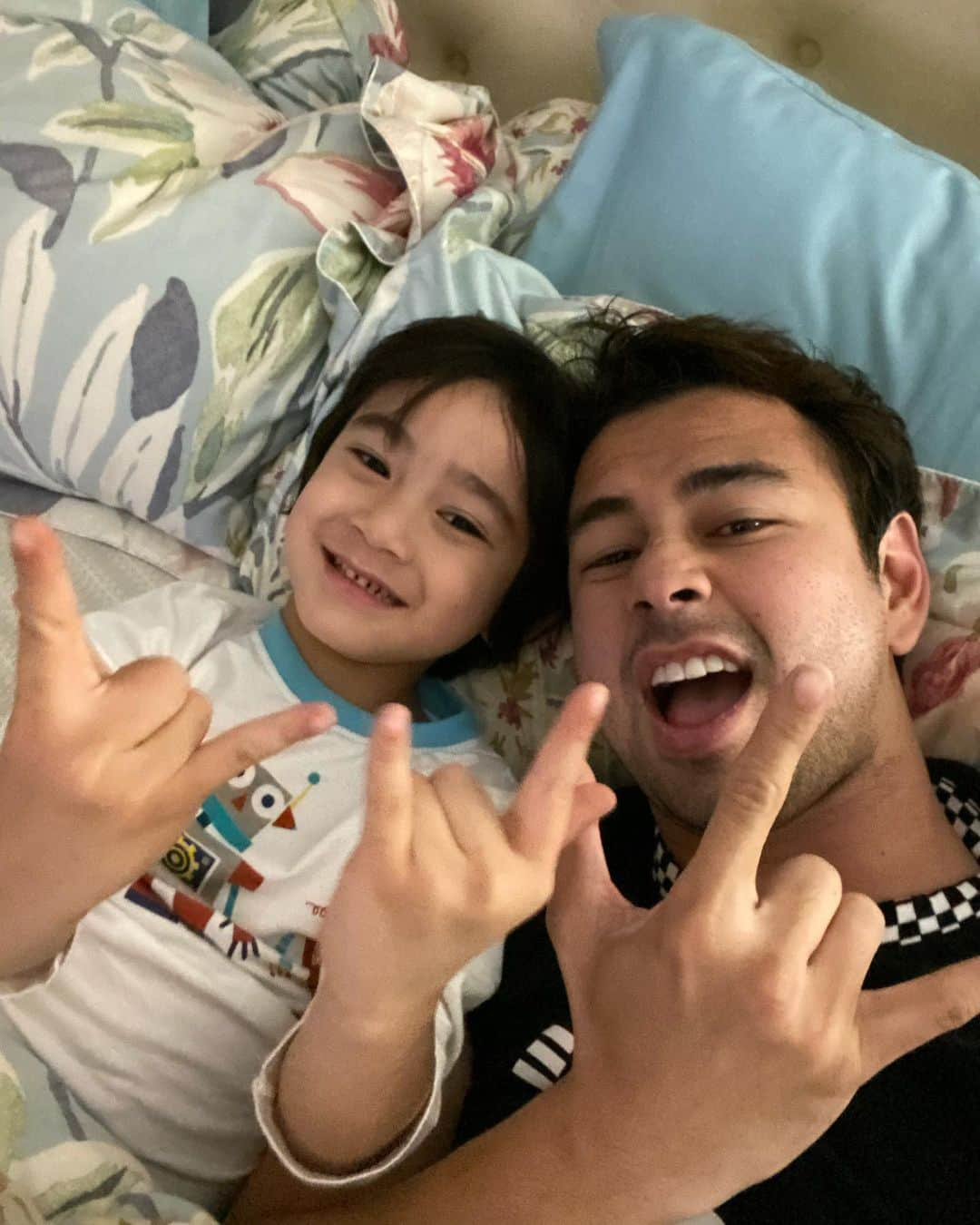 Raffi Ahmadさんのインスタグラム写真 - (Raffi AhmadInstagram)「Rafathar sunatnya udah mulai kering dan mulai punya bentuk sempurna gaessss 🤣😊🙏 Terimakasih yang doain Rafathar selalu yaaaa ❤️」3月20日 9時54分 - raffinagita1717