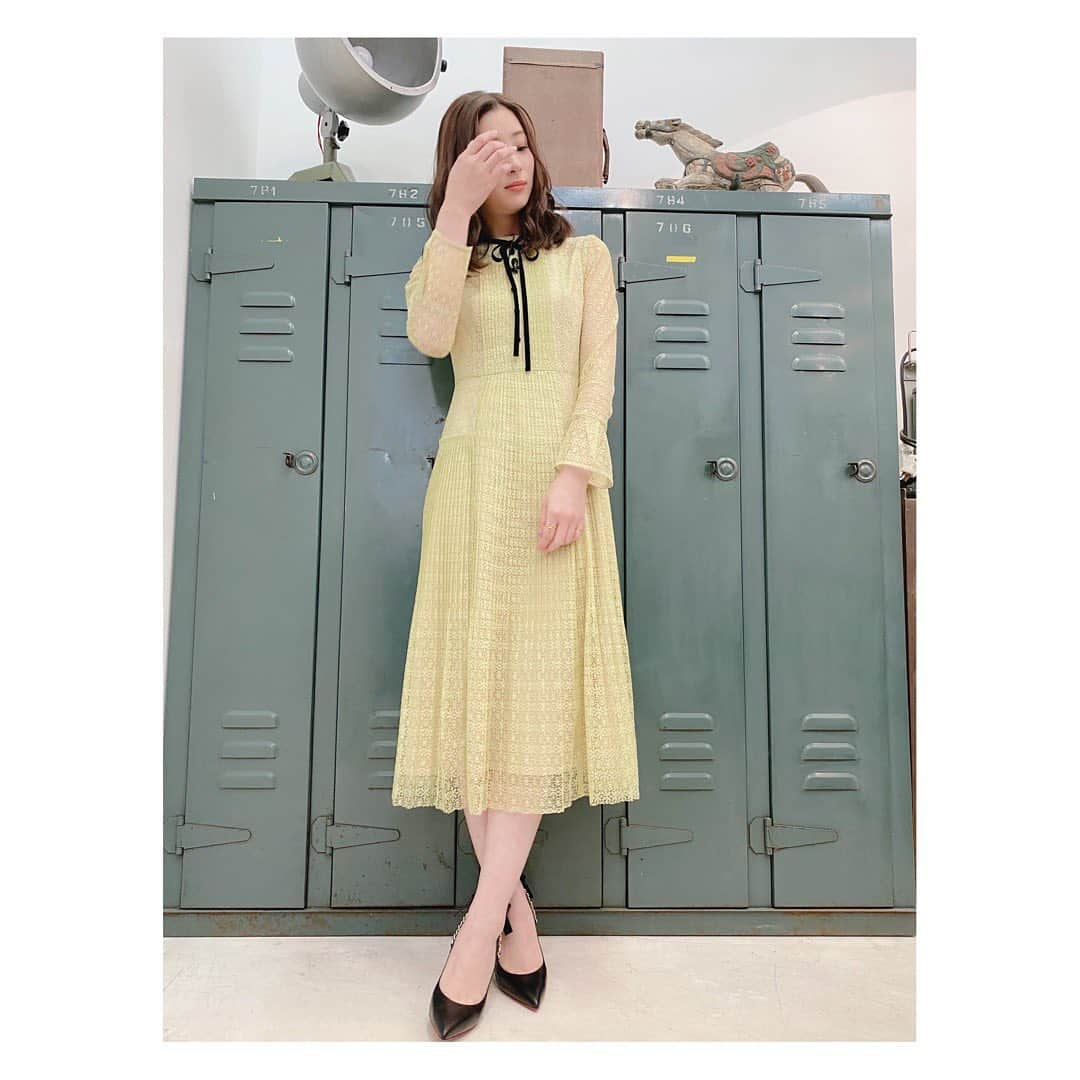 足立梨花さんのインスタグラム写真 - (足立梨花Instagram)「再会👗﻿ ﻿ ワンピース﻿ @celford_official﻿ ﻿ パンプス﻿ @dianashoespress」3月20日 10時26分 - adacchee