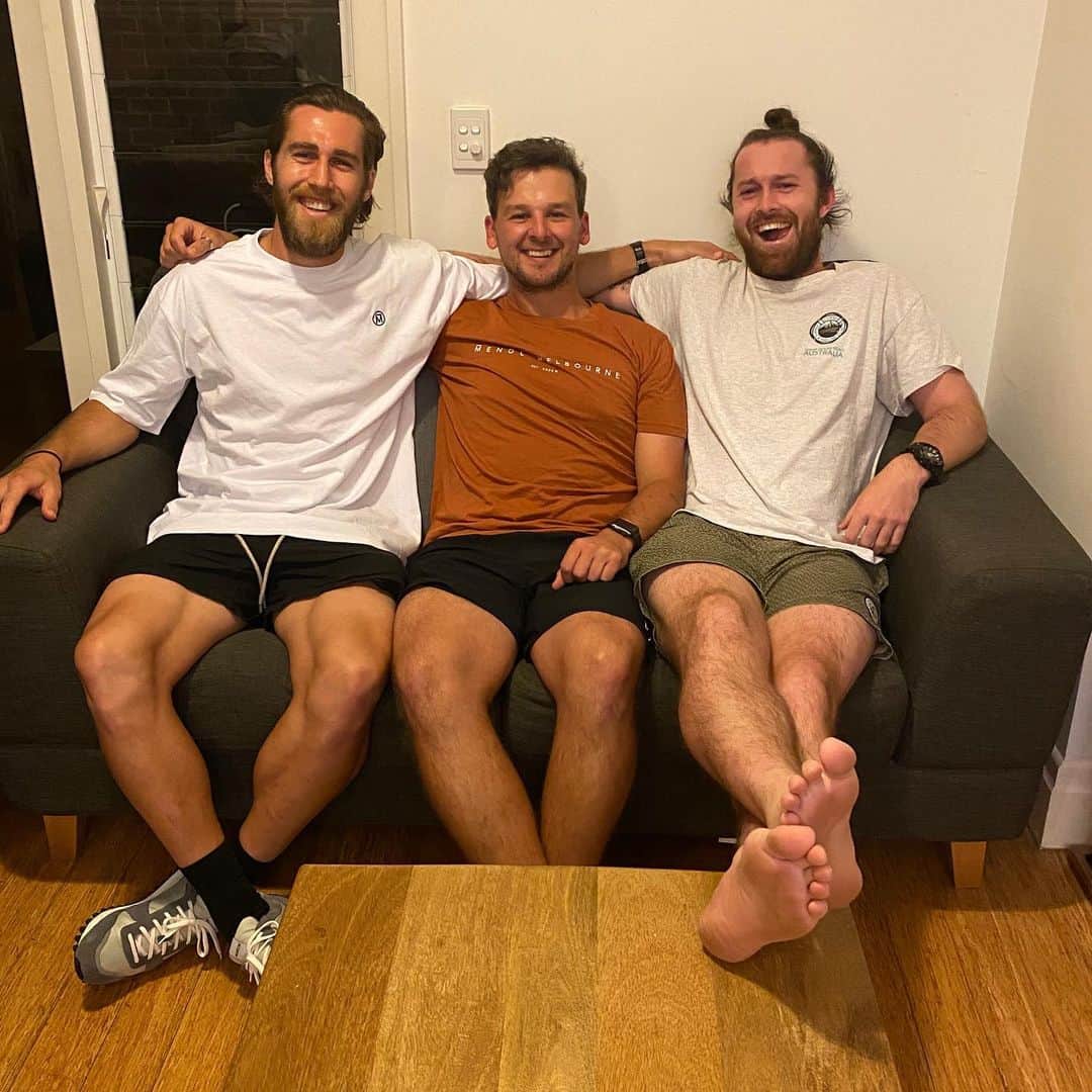 ジョシュア・ブリランテのインスタグラム：「Had a great chat with Liam and Micheal on their “Men of words Podcast” @menofwordspodcast discussing all things around mental challenges and experiences. They’ve linked up with @_mendl_ who supports and raises awareness on men’s mental health. Both great platforms in order to help encourage and promote healthy conversations.」