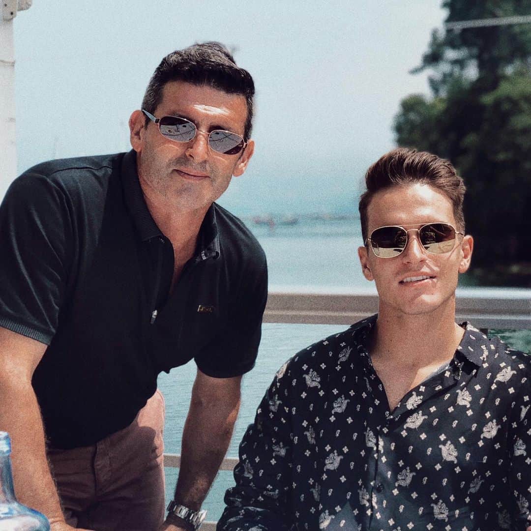 デニス・スアレス・フェルナンデスのインスタグラム：「Feliz día meu Pai. Quérote❤️」