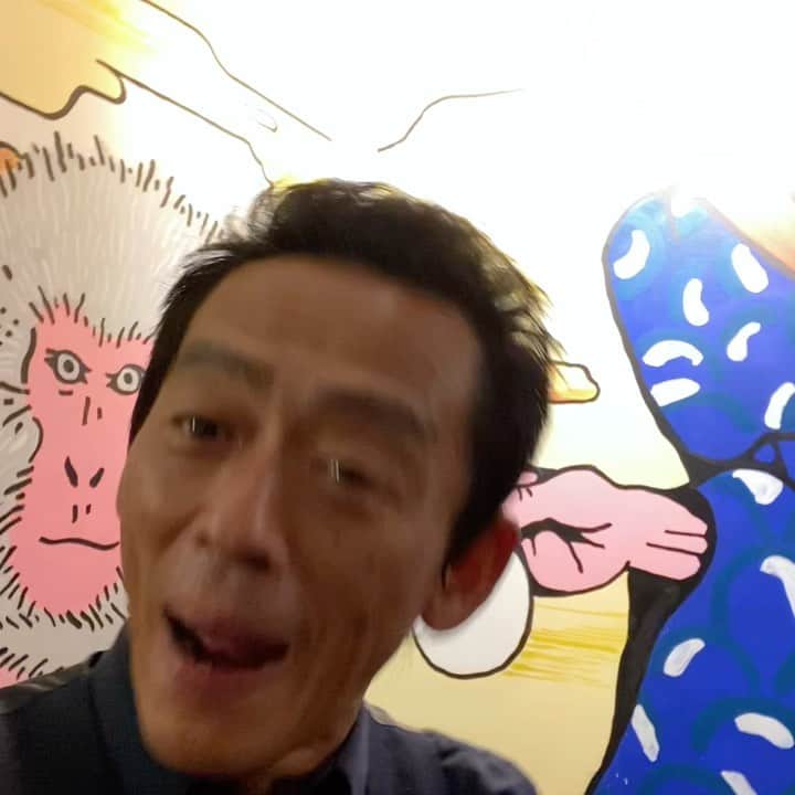 ぜんじろうのインスタグラム：「パリでのスタンダップコメディ！」