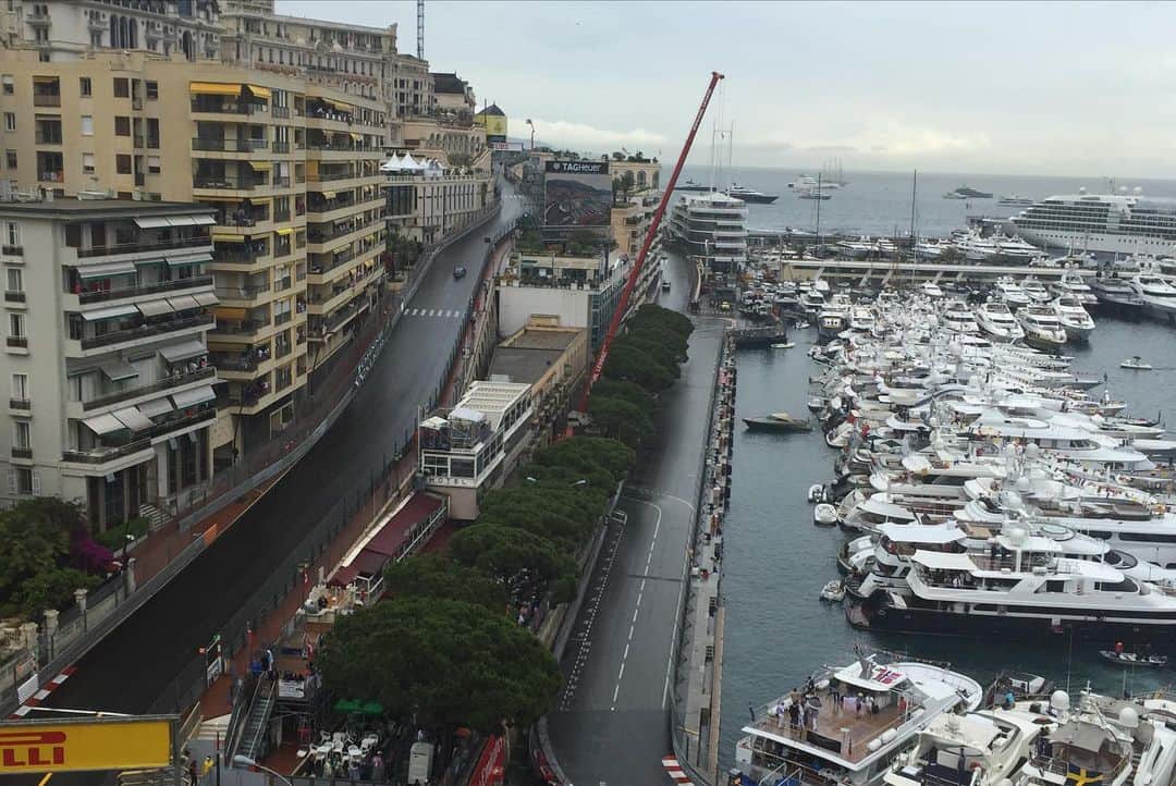松下信治さんのインスタグラム写真 - (松下信治Instagram)「I’m crying......Monaco Grand Prix is now cancelled for 2020. What a sad news..... Monaco is special to me and clearly one of the best track of the season and I love it so much. This is the place where I have most consecutive podiums in my career....can’t race this year at principality. I’m really really depressed..」3月20日 5時05分 - nobu_mat13