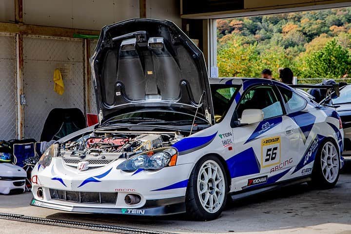 のインスタグラム：「_ CRUSIN' Honda DC5 INTEGRA TYPE R _ Shot on 17-Nov 2019 "HONDA ONE MAKE RACE" organized by @aslan_inc_japan at Central Circuit (Hyogo, Japan) _ car: CRUSIN' photo: @mistbahn _ _ JP) 2019年11月17日、セントラルサーキットで開催されたアスランさん( @aslan_inc_japan )主催の「ホンダ・ワンメイク・レース」にて撮影。 _ _ #hondaonemakerace #aslan #アスラン #aslan_inc_japan #centralcircuit #セントラルサーキット #crusin #クルージン #hondaintegra #dc5 #dc5r #dc5integra #itr #rsx #acurarsx #インテグラ #ホンダインテグラ #integra #hondaintegratyper #osakajdm #kanjo #kanjostyle #kanjoracer #kanjozoku #timeattack #timeattackjapan #kseries #k20 #k20a #hondasontrack」