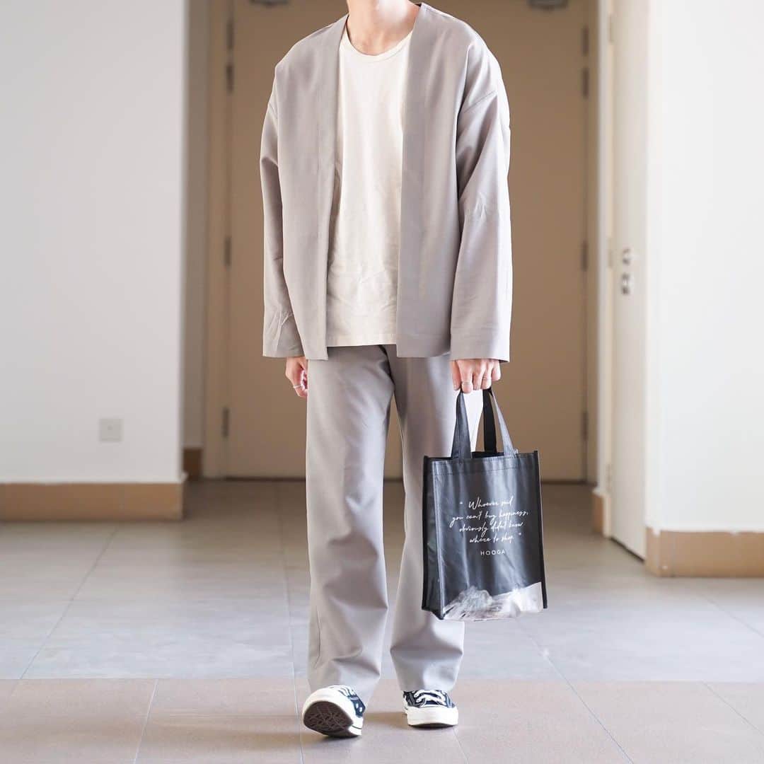 のインスタグラム：「上下marka(@markaware_marka_official )でセットアップ！ 一目惚れで予約してたけど買ってよかった😭✨ ・ ・ #marka #ct70 ———————————————————————— #ootd#coordinate#snap#fashionsnap#fashion#instafashion#instagood#メンズファッション#gu#uniqlo#爽やかコーデ#l4l#f4l#お洒落さんと繋がりたい#おしゃれさんと繋がりたい#オシャレさんと繋がりたい#写真撮ってる人と繋がりたい#写真好きな人と繋がりたい#ファインダー越しの私の世界 #シミラールック#couple #couplephoto #neat_tokyo #henderscheme ————————————————————————」