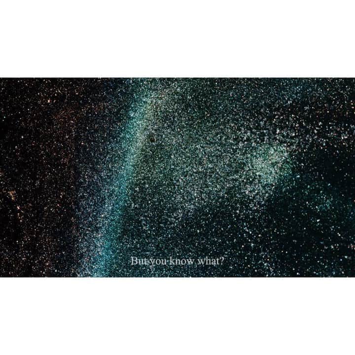 島田大介のインスタグラム：「RADWIMPS  Light the Light  Alive Painting : @akikonkym  Director : @daisukeshimada__  Assistant Director : @jinmizuki  Cinematographer : Yuki Nakamura（Gonshiro） D.I.T : Yosuke Tominaga（Gonshiro） Lighting : Osamu Yamamori Producer : Koji Takayama」