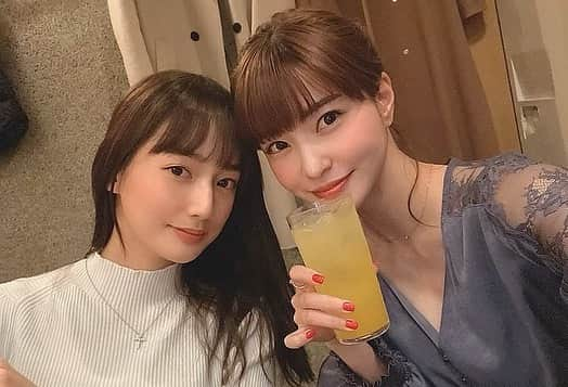 岸明日香さんのインスタグラム写真 - (岸明日香Instagram)「久々の角煮さん。 長期戦で生姜たっぷりことこと戦ってやわやわお店の味みたいになった😍 濃い味のお口直しにご飯はしそしらす丼にしてお野菜達と。  2枚目はかほちんと焼き鳥🍖 今度一緒に大阪帰ろ💕  #岸キッチン　#豚の角煮玉子　#明太にんじんの唐辛子炒め　#ほうれん草のお浸し　#なめこの味噌汁　#しそしらす丼　#梅干し」3月20日 19時14分 - aspoo02