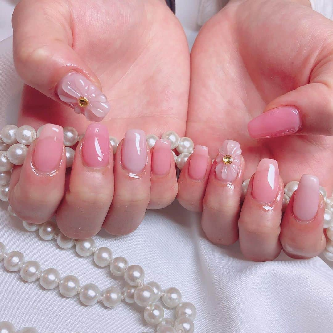 西野未姫さんのインスタグラム写真 - (西野未姫Instagram)「New nail💅🌸💕 #春ネイル #ピンクネイル #春は私のお誕生日 #4月4日 #21歳 #楽しみだな」3月20日 19時46分 - nishinomiki_official